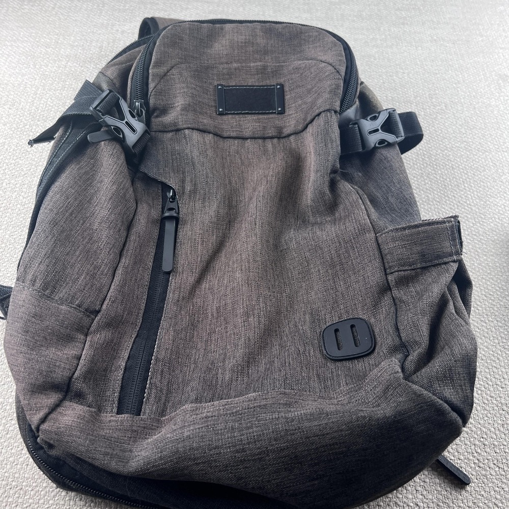 SWISSGEAR Brown Laptop Backpack Airflow Travel Bag Unisex‎ Soft Case Daypack